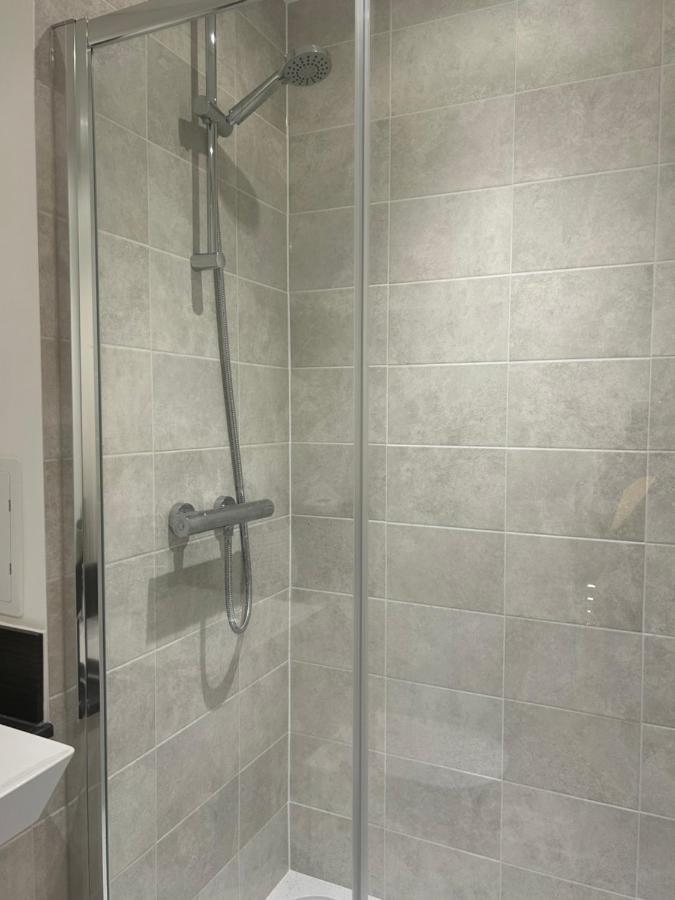 En-Suite Double Room In A Shared Apartment Close To Central London Eksteriør bilde