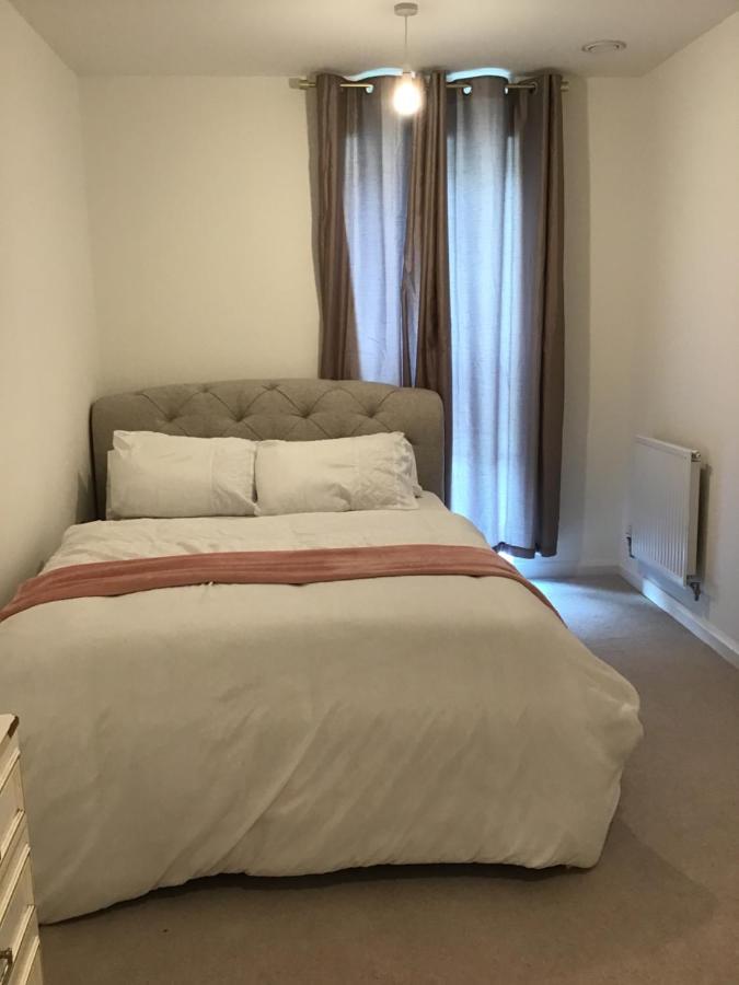 En-Suite Double Room In A Shared Apartment Close To Central London Eksteriør bilde